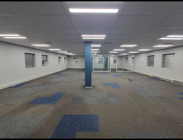 403M² OFFICE TO LET IN RIVONIA